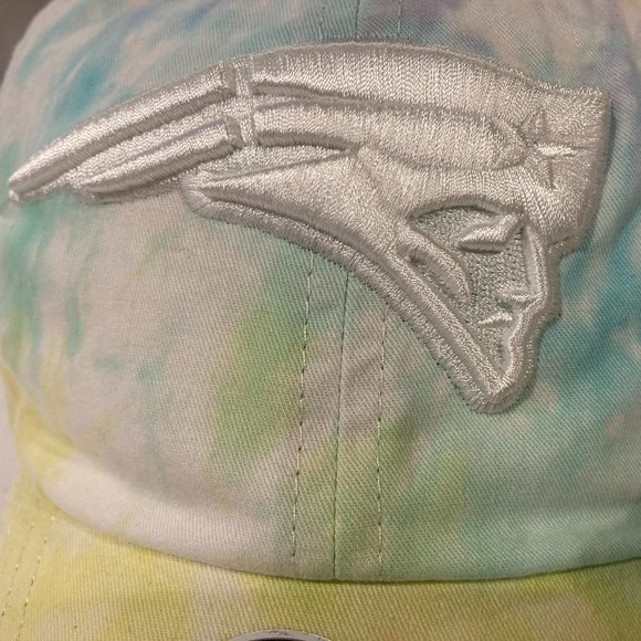 NWT Women's '47 New England Patriots Tie-Dye Clean Up Adjustable Hat - Picture 2 of 6
